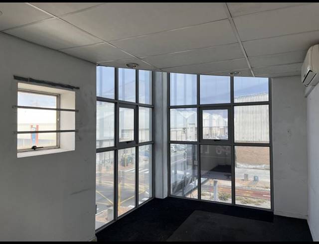 INDUSTRIAL PROPERTY TO RENT IN PAARDEN ISLAND